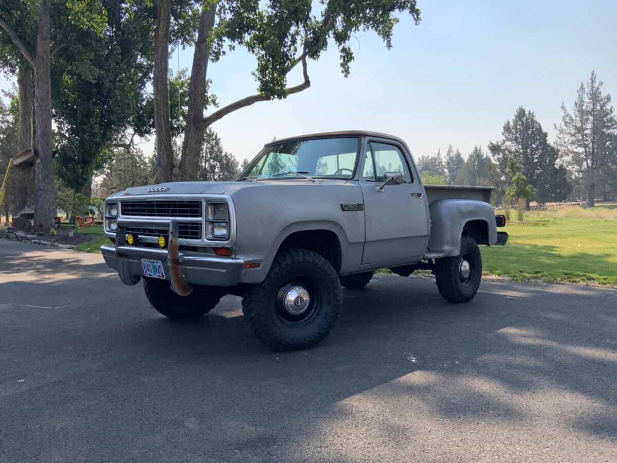 1979 Dodge Power Wagon