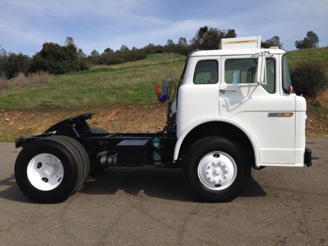 1979 Ford COE TOY HAULER