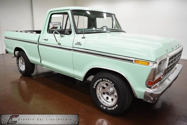 1979 Ford F-100 --