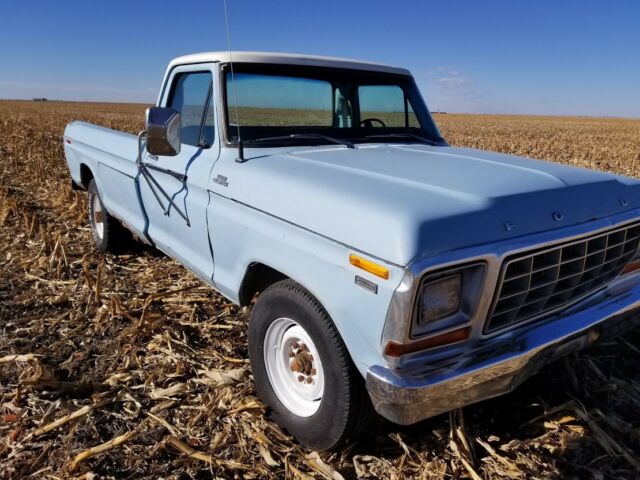 1979 Ford F-250 camper special
