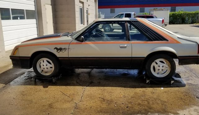 1979 Ford Mustang pace car
