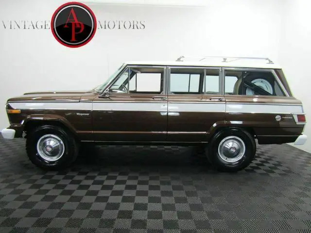 1979 Jeep Wagoneer V8 AUTO 4X4 RESTORED!