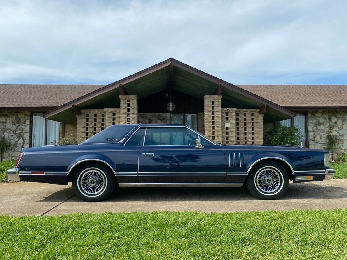 1979 Lincoln Continental Collector's Series Edition