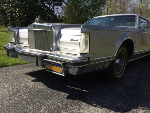 1979 Lincoln Continental Mark V