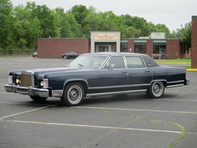 1979 Lincoln Continental 32K REAL MILES ONLY! 1 OWNER COLLECTIBLE PEACE!