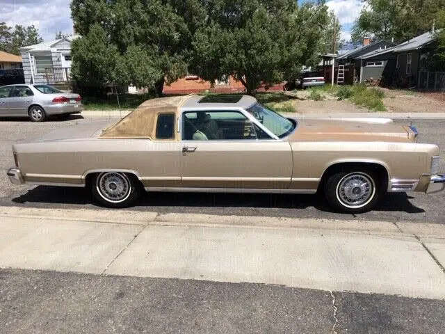 1979 Lincoln Town Coupe