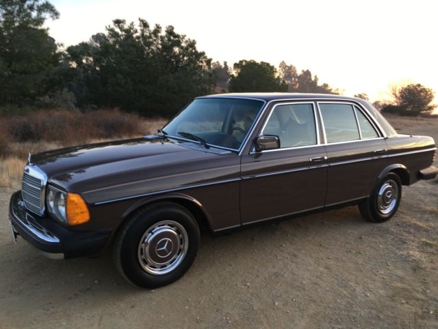 1979 Mercedes-Benz 300-Series