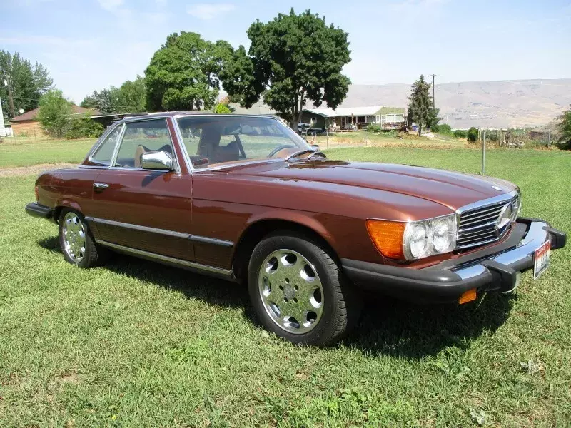 1979 Mercedes-Benz 400-Series