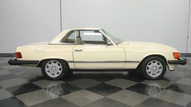 1979 Mercedes-Benz SL-Class 450 SL, Roadster