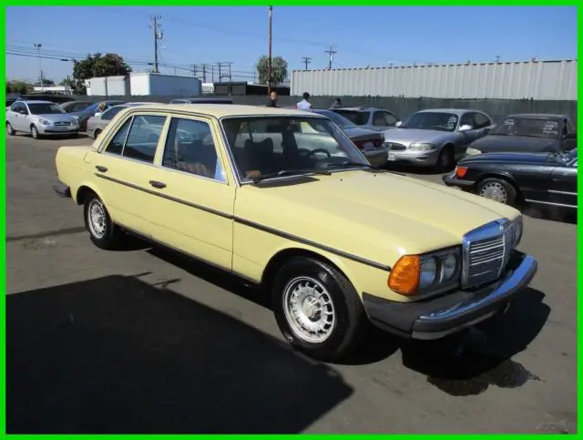 1979 Mercedes-Benz 200-Series