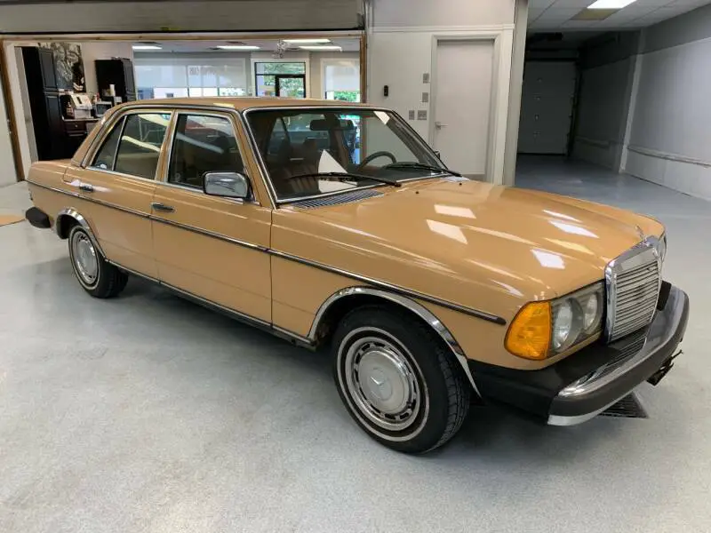 1979 Mercedes-Benz 300-Series