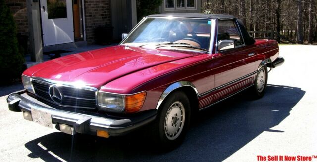 1979 Mercedes-Benz SL-Class CONVERTIBLE