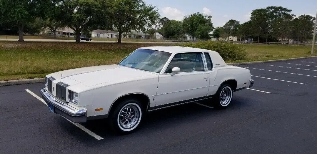 1979 Oldsmobile Cutlass Supreme Brougham