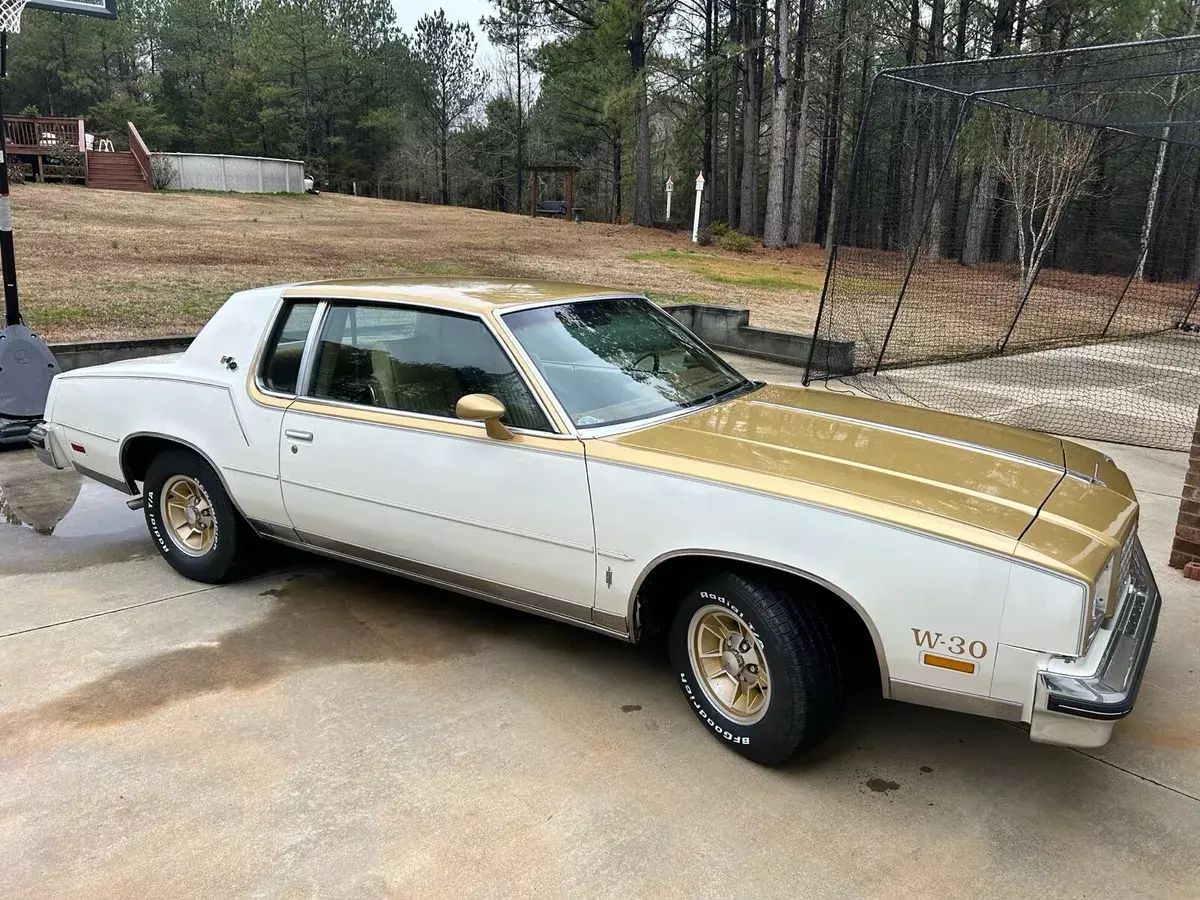 1979 Oldsmobile Model H Hurst