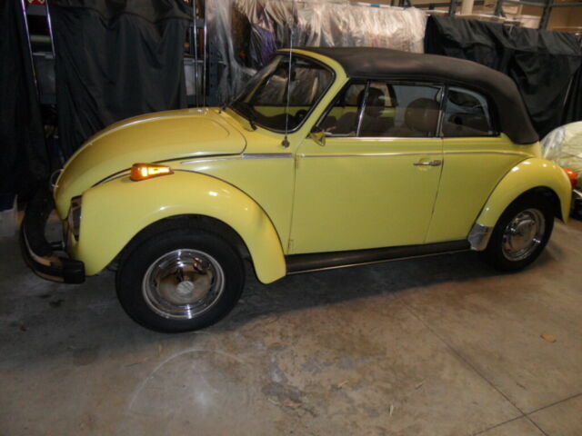 1979 Volkswagen Beetle - Classic Tan