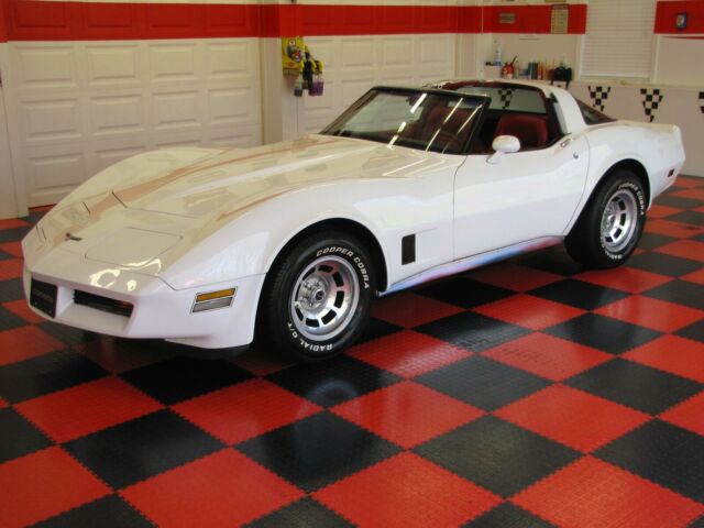 1980 Chevrolet Corvette T-TOP 4 SPEED