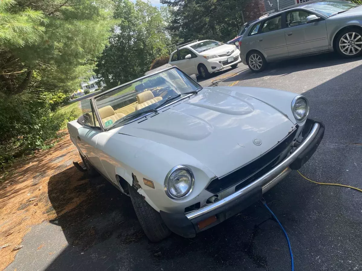 1980 Fiat 124 Spider 2 doors