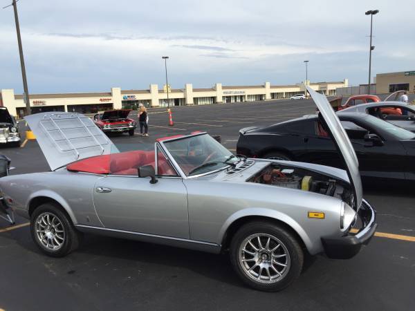 1980 Fiat Spider 2000 2 Door