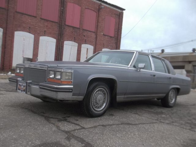 1980 Cadillac Fleetwood BROUGHAM