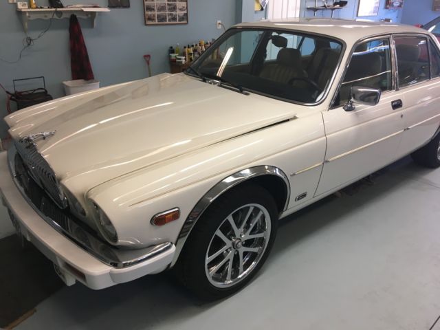 1980 Jaguar XJ6