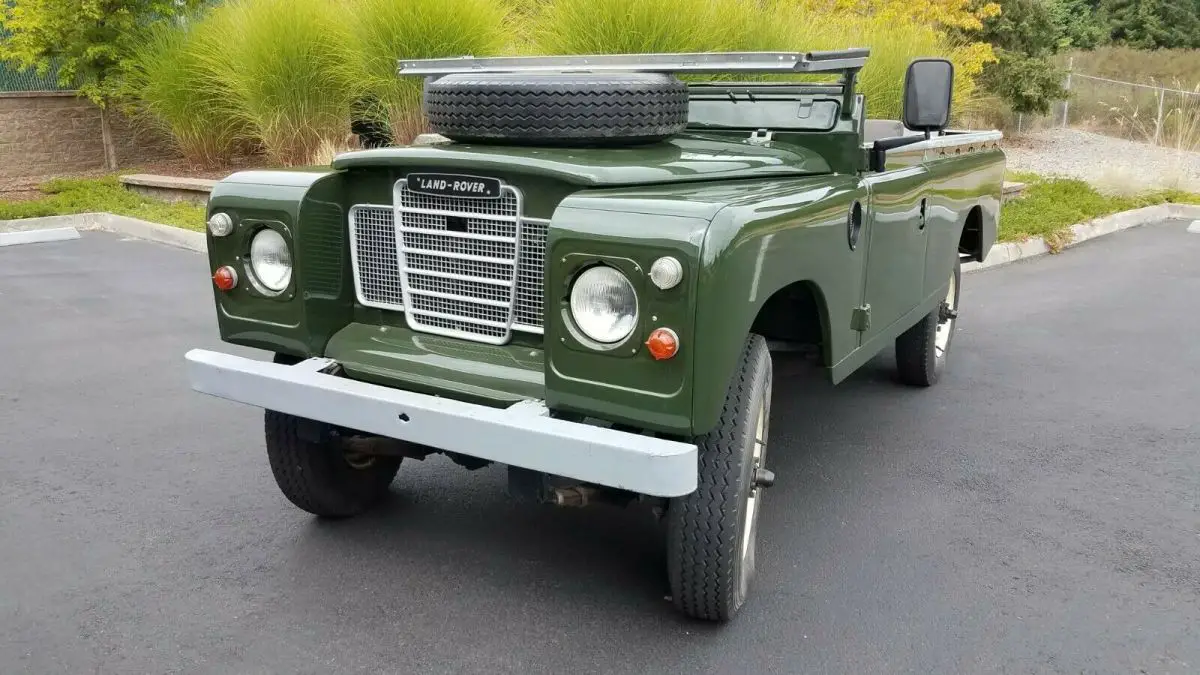 1980 Land Rover 2 door Military 109, Long Wheel Base