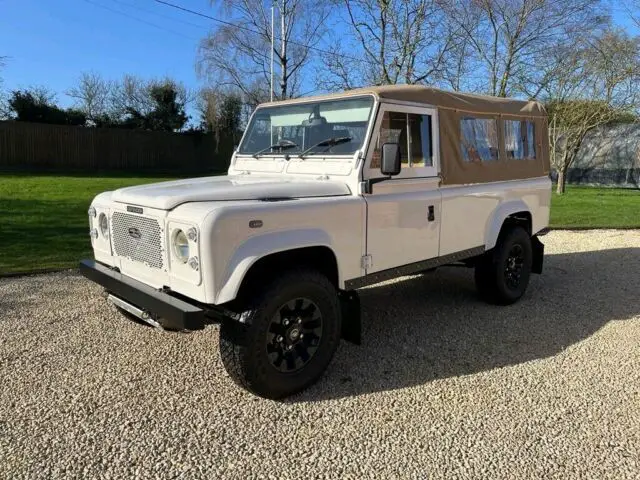 1980 Land Rover Defender 110 Beach runner 300tdi