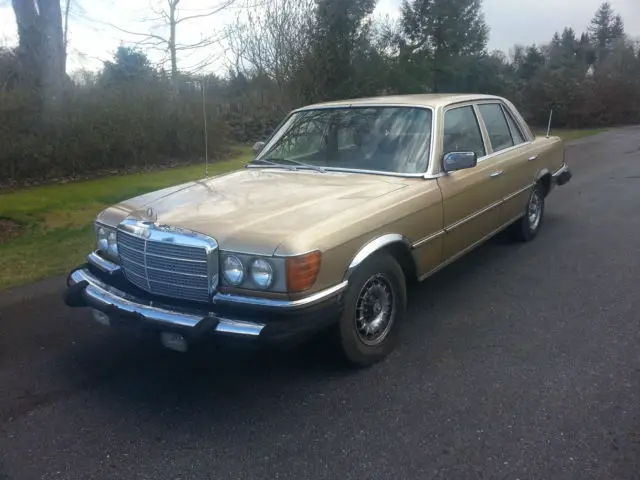 1980 Mercedes-Benz 300-Series 300 SD