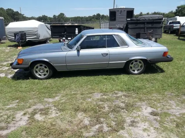 1980 Mercedes-Benz SL-Class leather