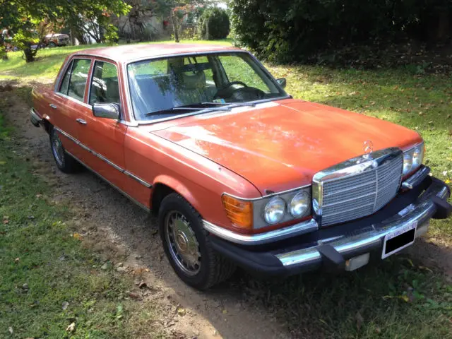 1980 Mercedes-Benz 300-Series