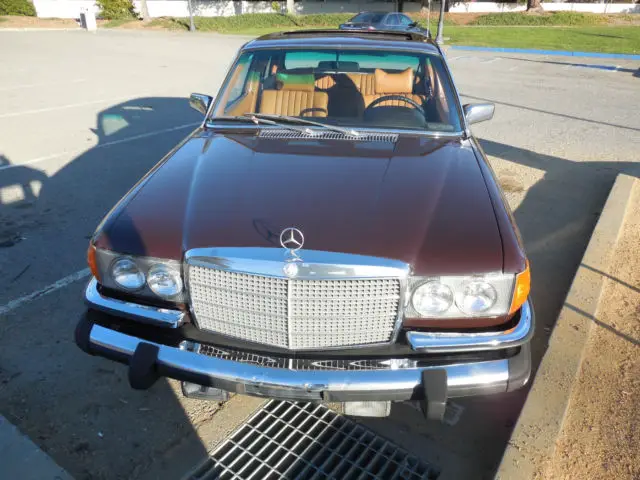 1980 Mercedes-Benz 300-Series