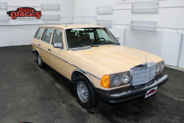 1980 Mercedes-Benz 300TD Runs Drives Body Int Good 3L 5 cyl 4 spd auto