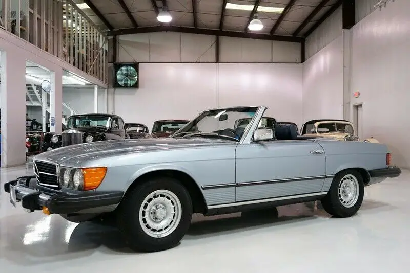 1980 Mercedes-Benz 400-Series Roadster 