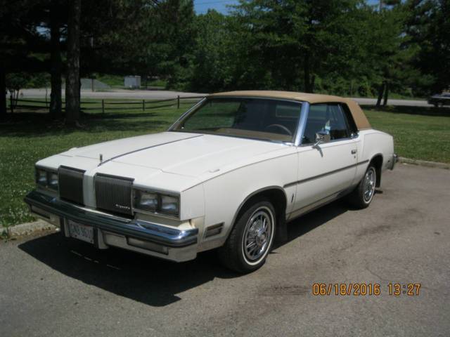 1980 Oldsmobile Cutlass Salon