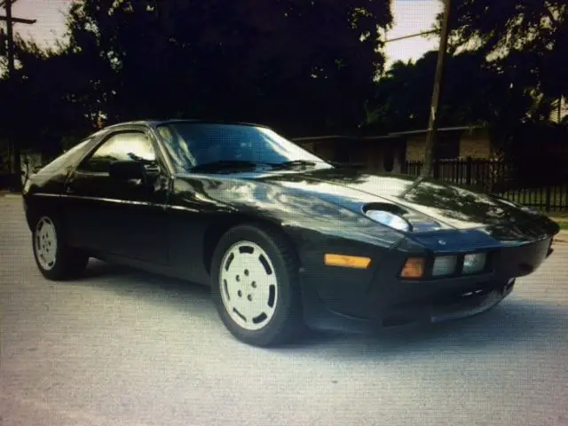 1980 Porsche 928 2 Door 5 Speed  Manual