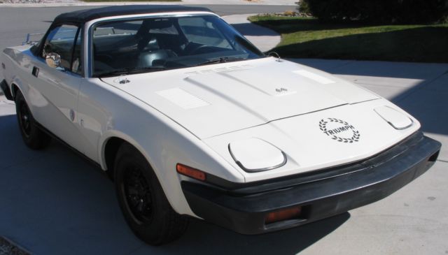 1980 Triumph TR7 convertible G80 Green check cloth/vinyl