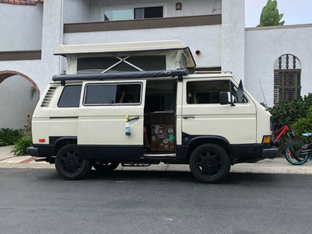 1980 Volkswagen Bus/Vanagon camper