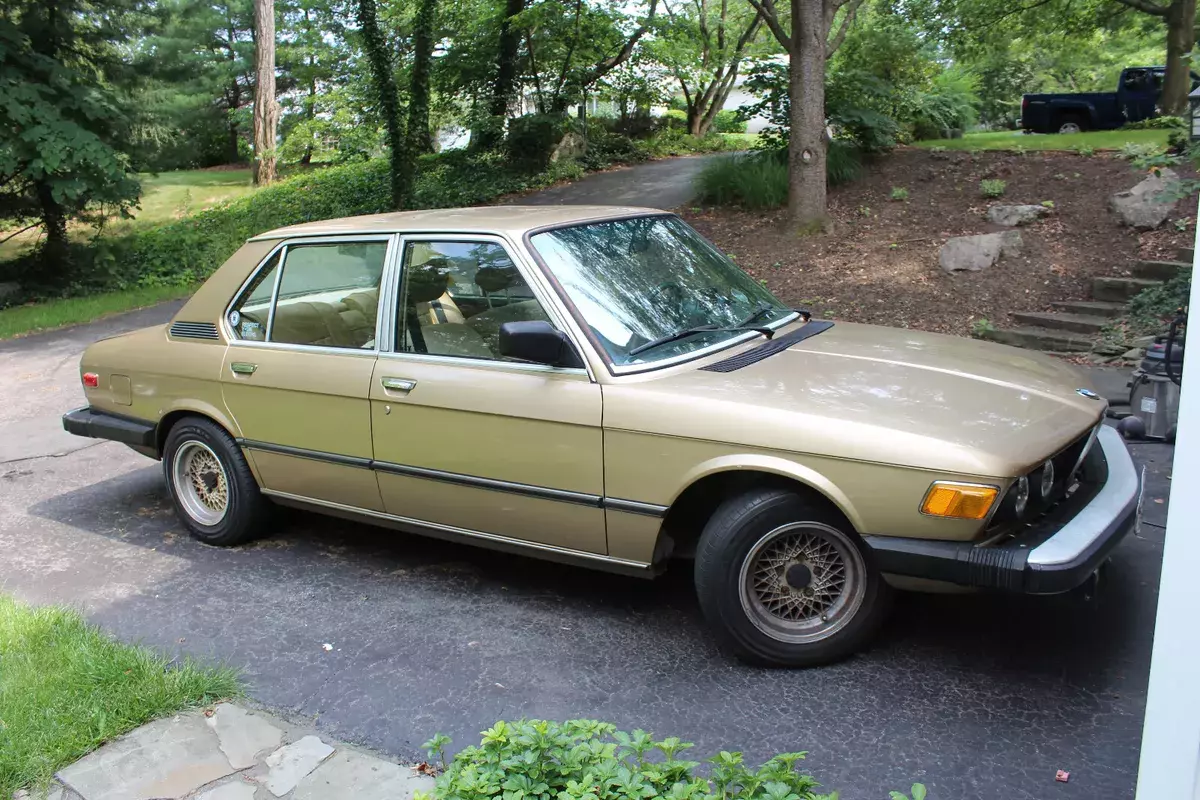 1981 BMW 5-Series