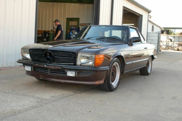 1981 Mercedes-Benz SL-Class 500 SL Hard Top