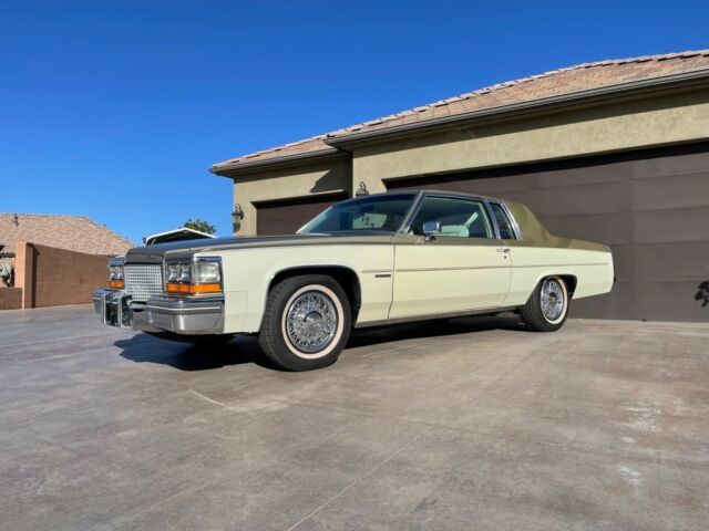 1981 Cadillac Coupe deVille Slick top