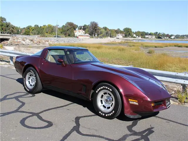 1981 Chevrolet Corvette Base Coupe 2-Door