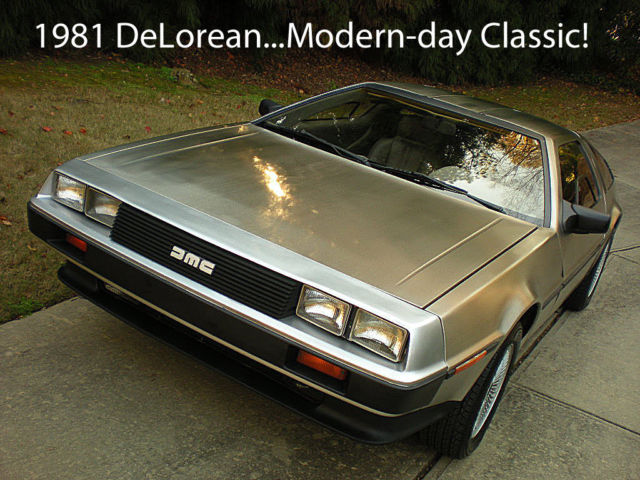 1981 DeLorean DMC-12 Gray -  BACK TO THE FUTURE MOVIE STAR