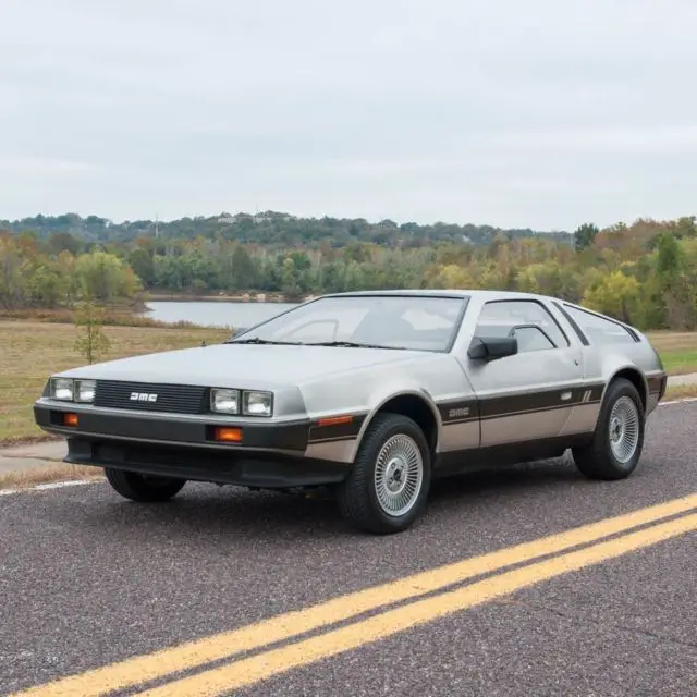 1981 DeLorean DeLorean DMC-12 DMC-12