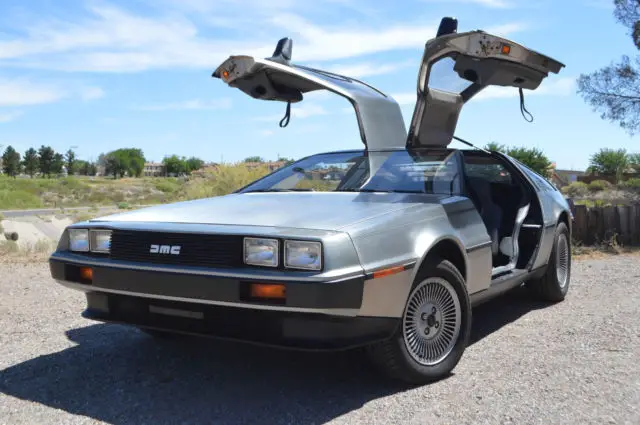 1981 DeLorean DMC-12