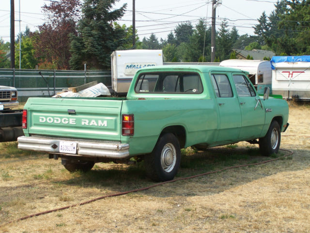 1981 Dodge D250 Crewcab 2x4