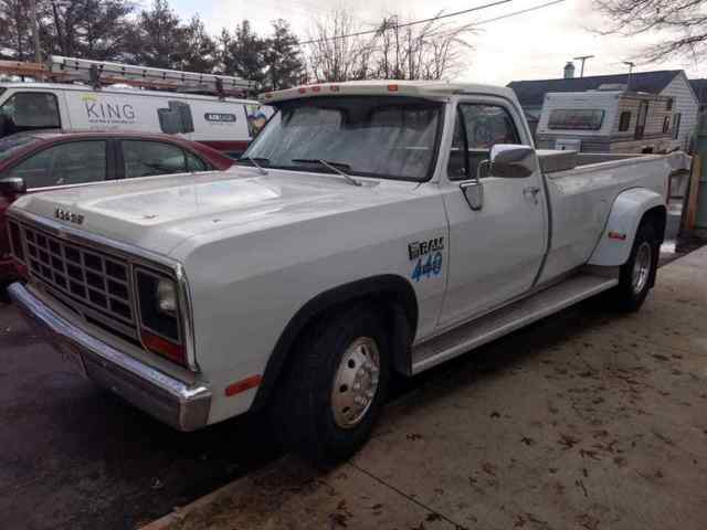 1981 Dodge Ram 2500 dually