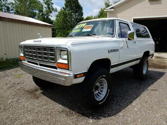 1981 Dodge Ramcharger Big Horn