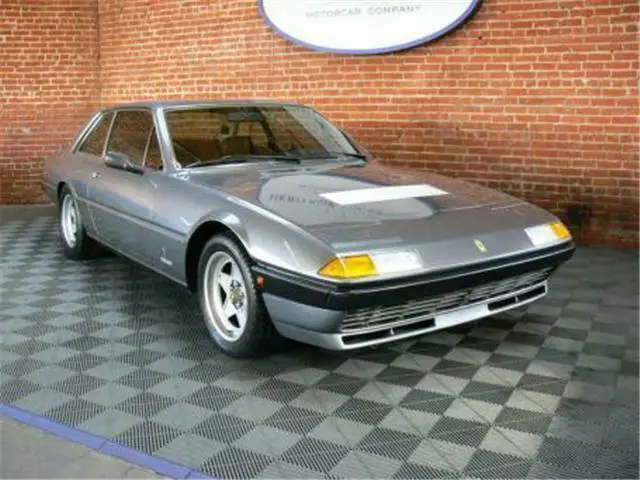 1981 Ferrari 400 --