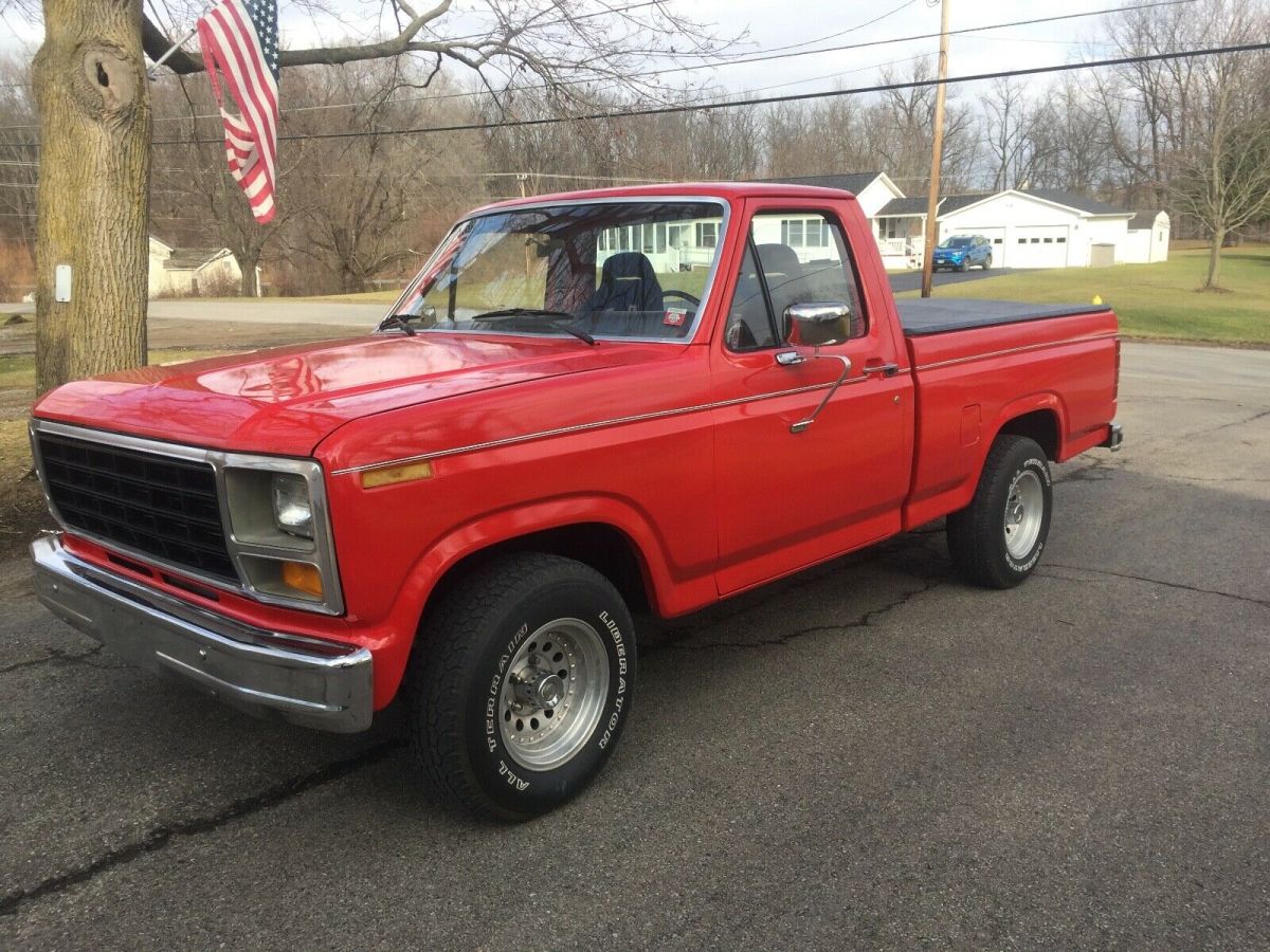 1981 Ford F-100 red