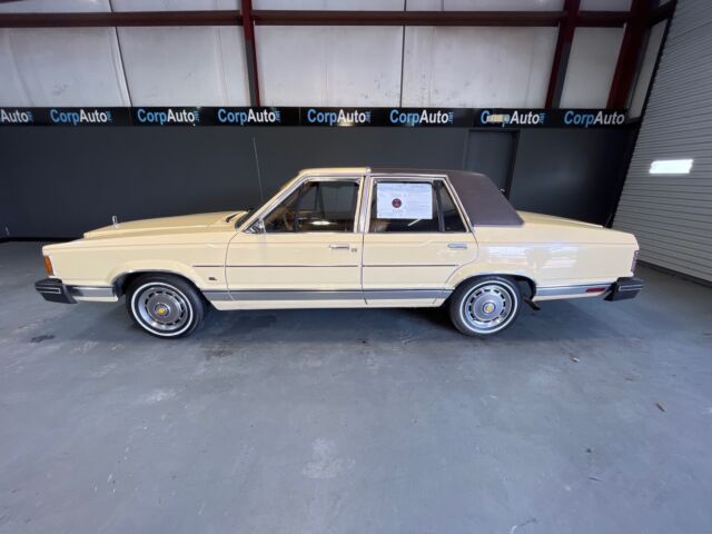 1981 Ford Granada