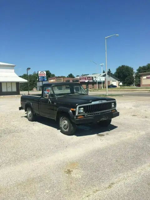 1981 Jeep J10 plain